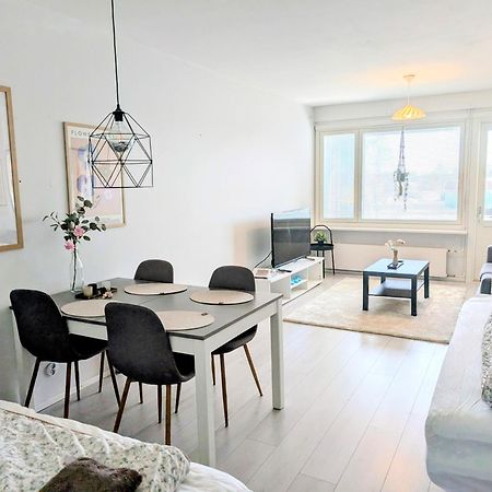 40-Apartment In Kemi City Center , Balcony And Free Parking Bagian luar foto